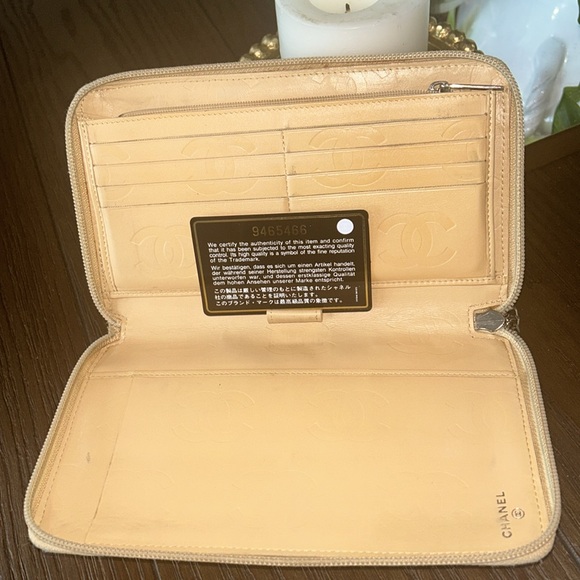 CHANEL WALLET COA - Picture 2 of 4